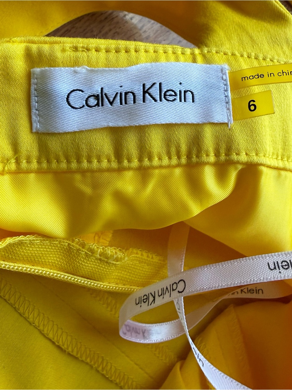 Calvin Klein Sunshine Yellow Fit & Flare Pleated Dress Size 6 - Picture 5 of 8